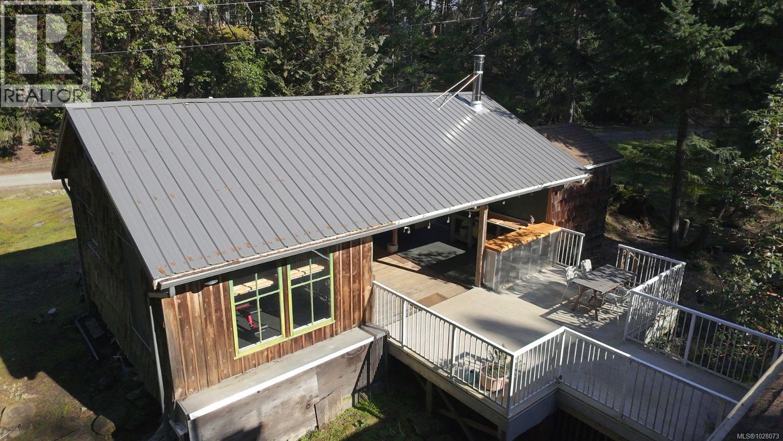  415 Halibut Hill Road, Mudge Island