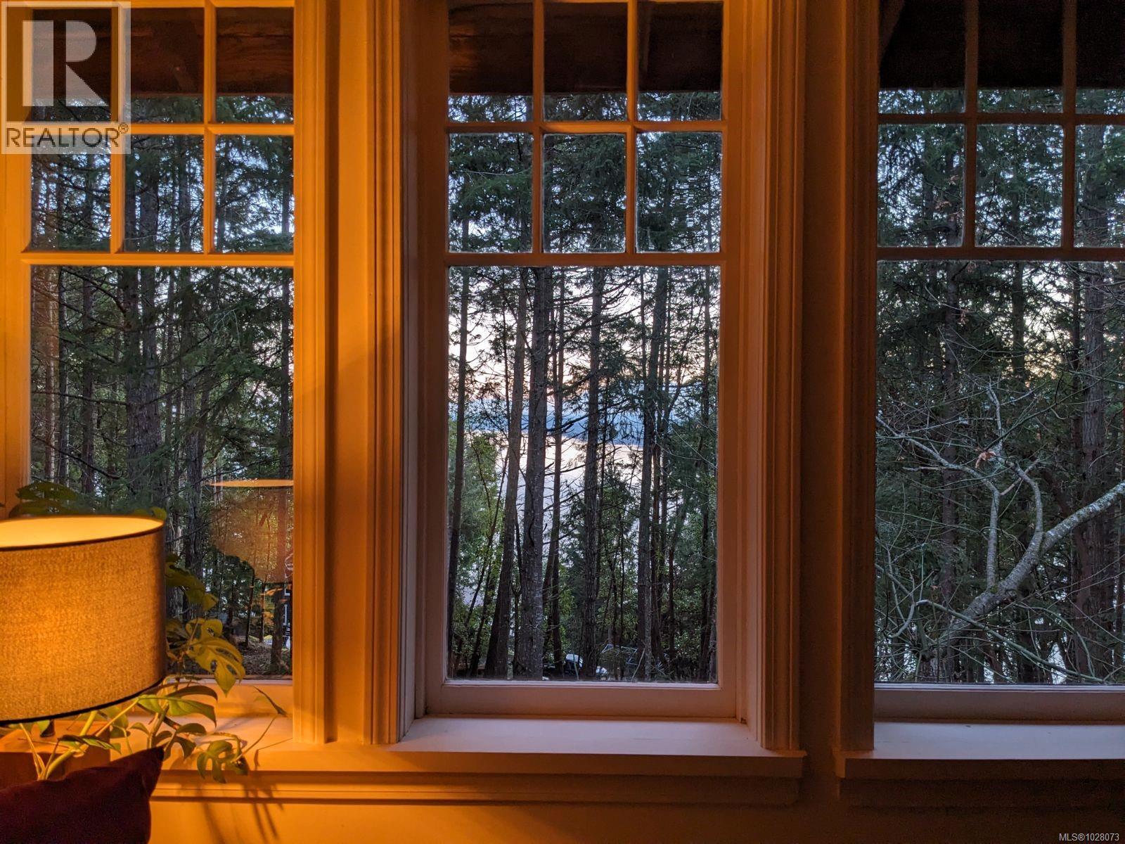  415 Halibut Hill Road, Mudge Island