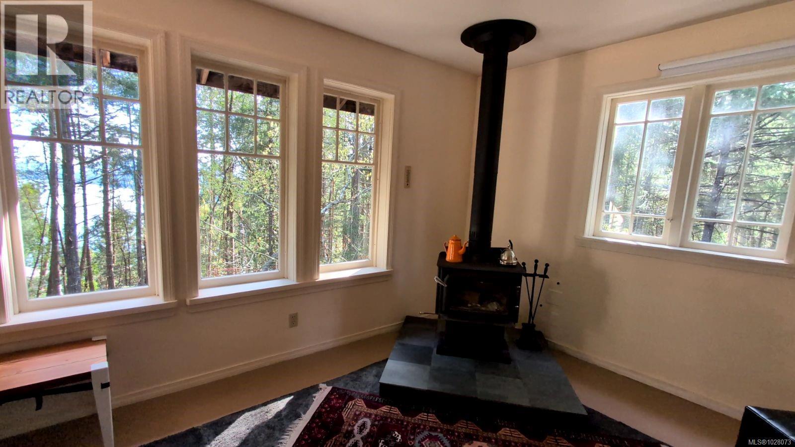  415 Halibut Hill Road, Mudge Island