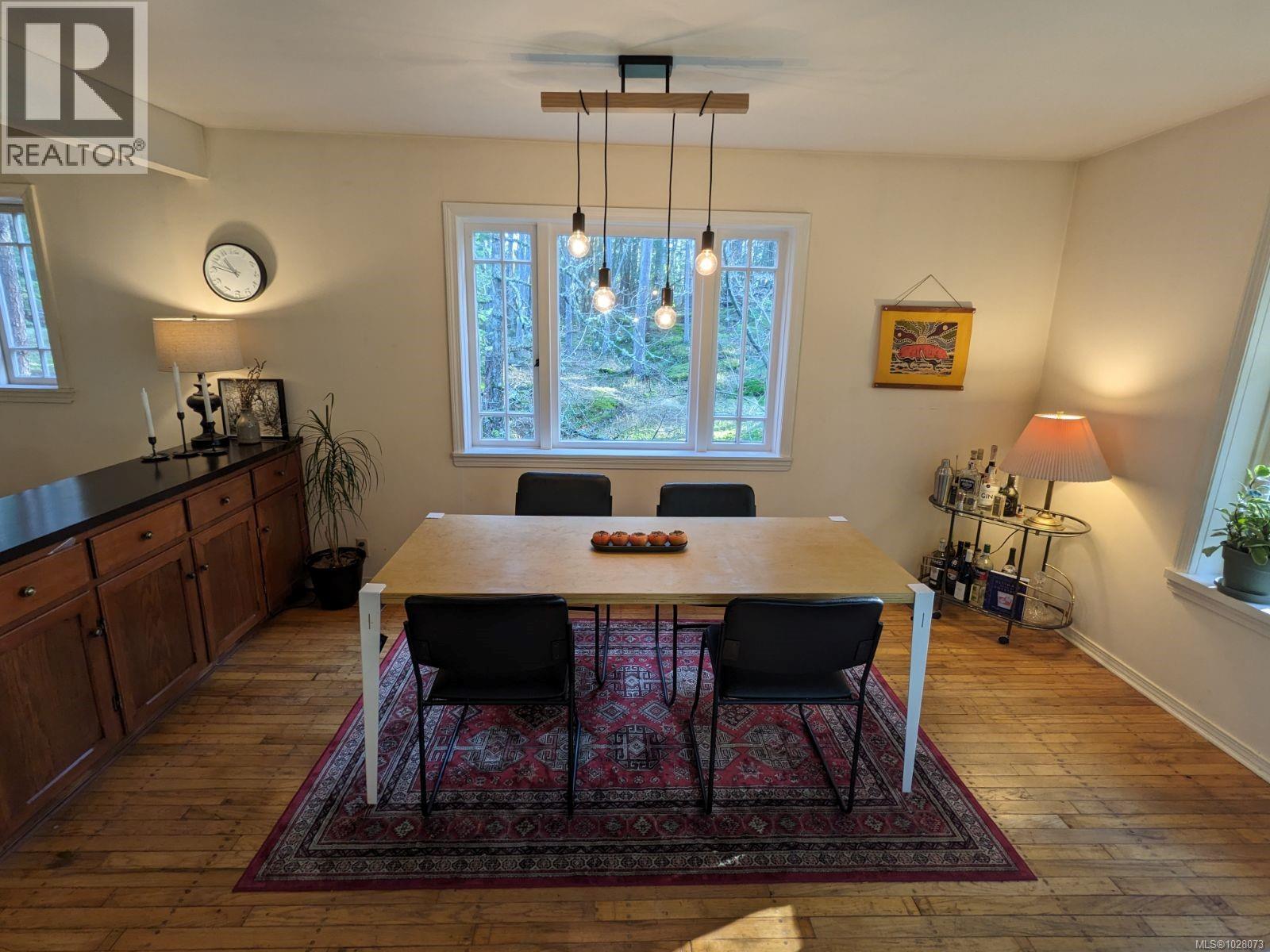  415 Halibut Hill Road, Mudge Island