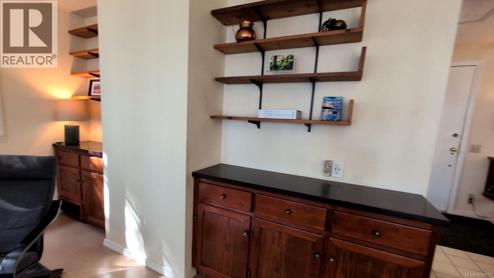  415 Halibut Hill Road, Mudge Island