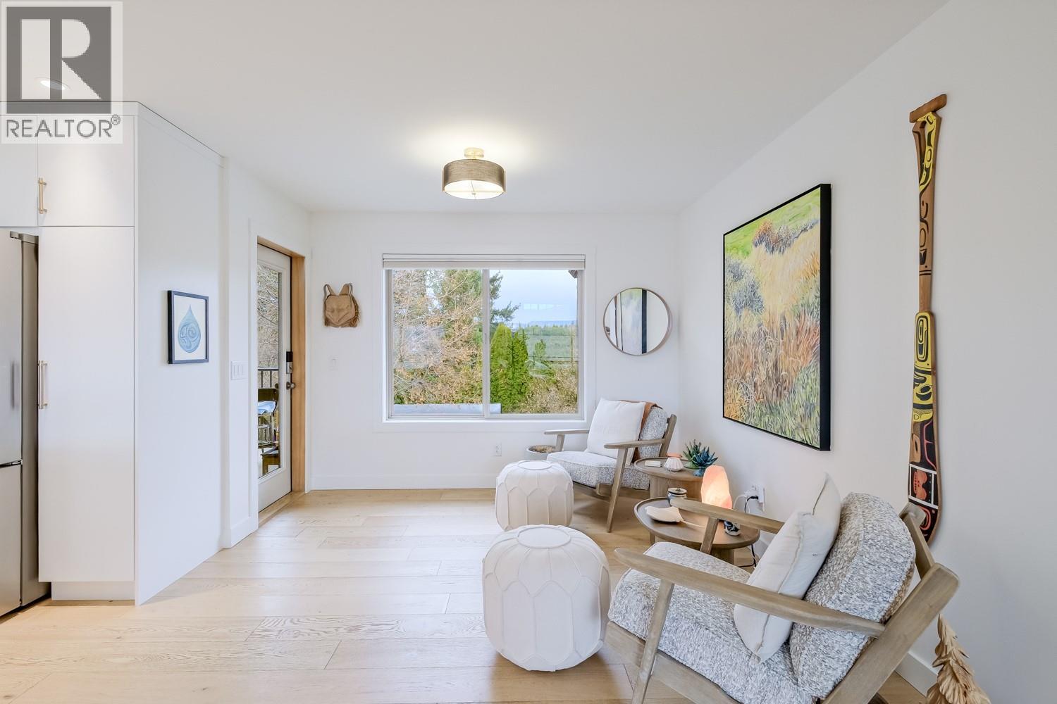 12628 Lake Vista Court, Lake Country