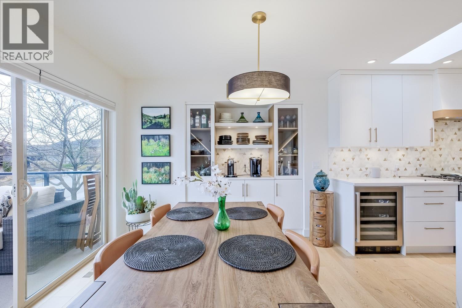 12628 Lake Vista Court, Lake Country