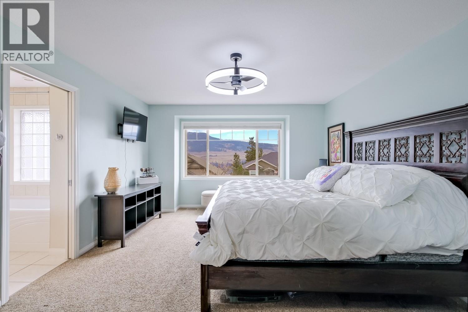 12628 Lake Vista Court, Lake Country