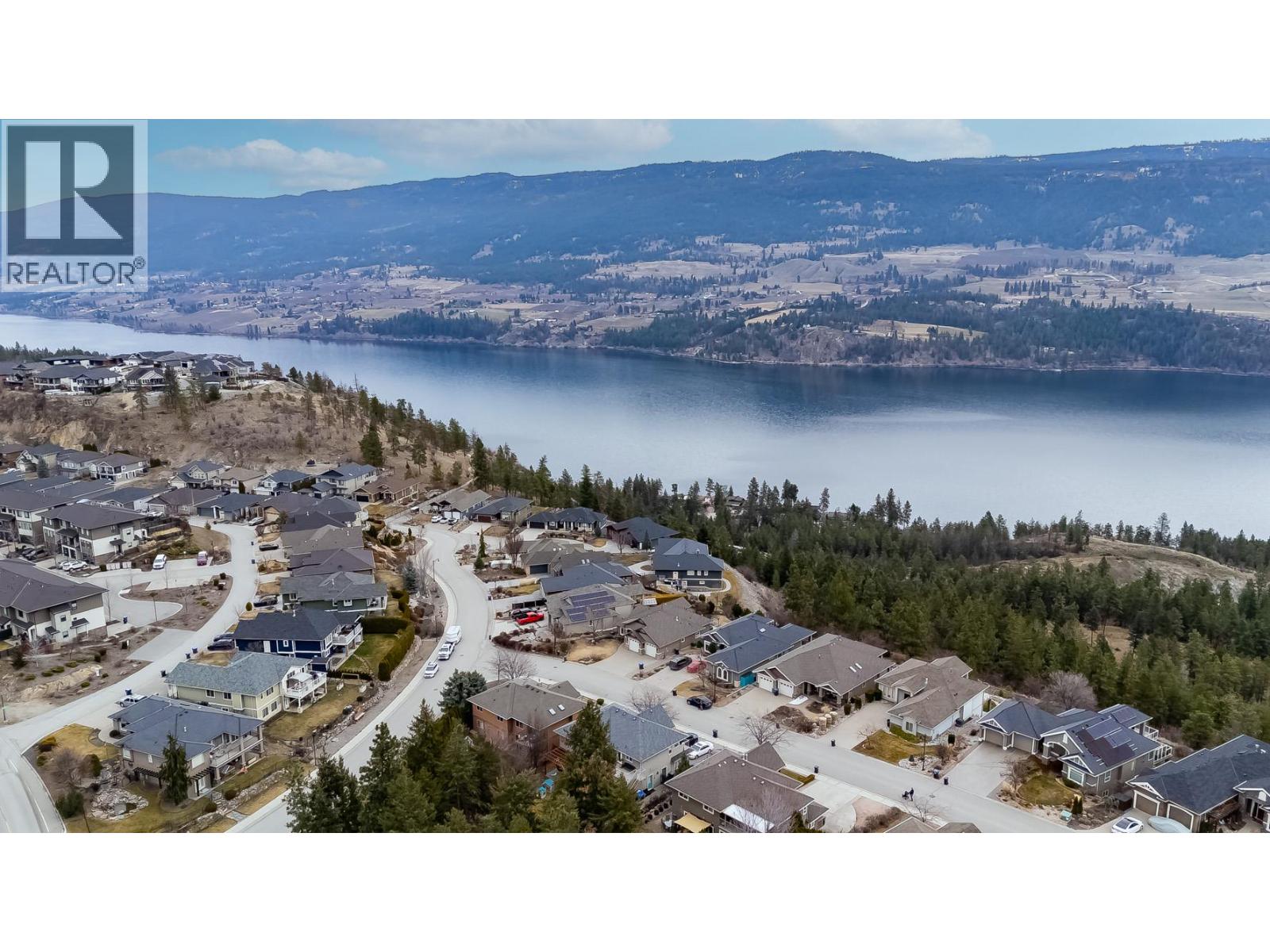 12628 Lake Vista Court, Lake Country