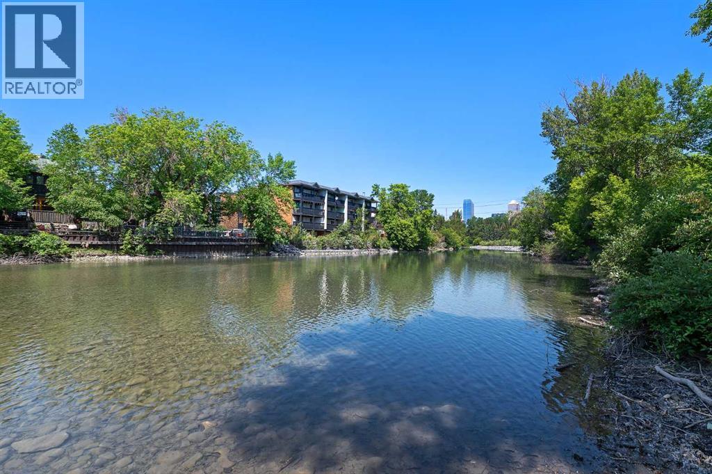 Single Family House for Sale in    Avenue SW Erlton Calgary 