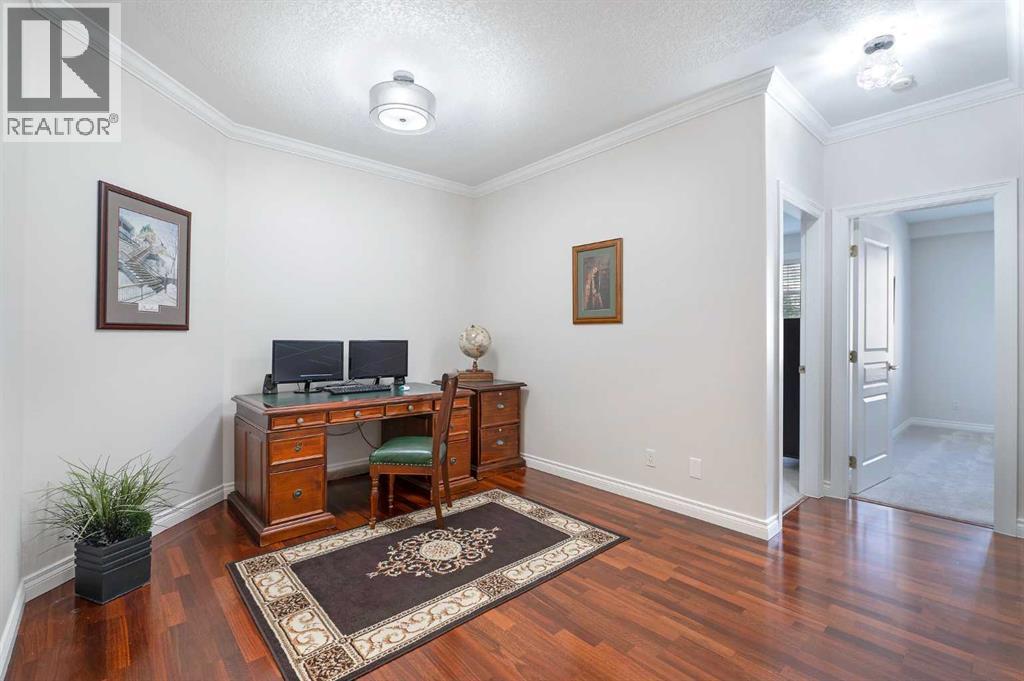 Single Family House for Sale in    Avenue SW Erlton Calgary 