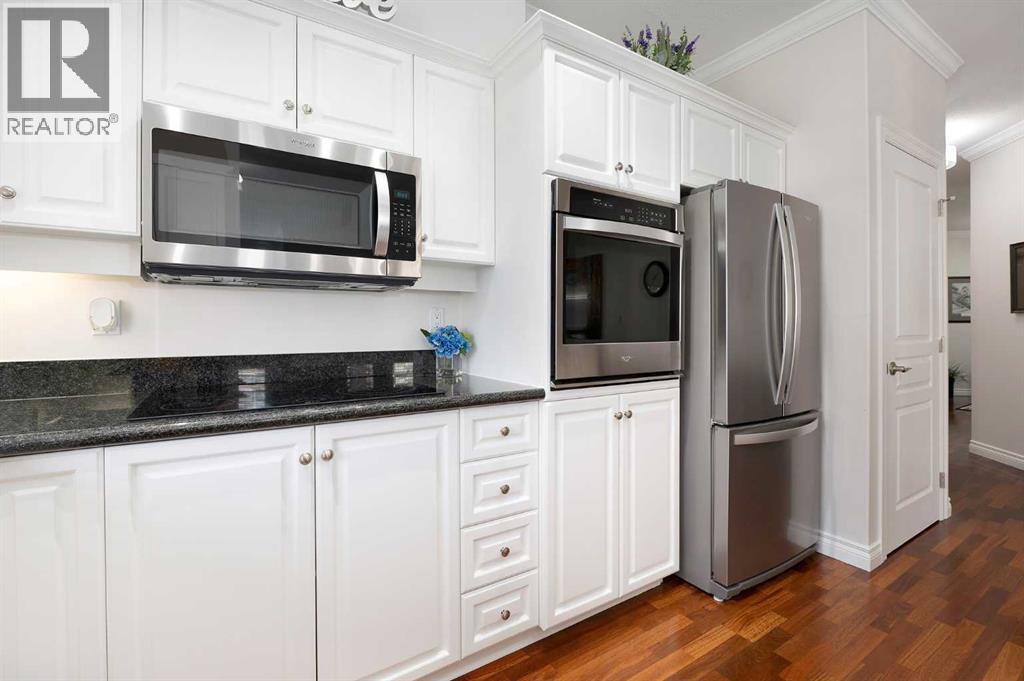 Single Family House for Sale in    Avenue SW Erlton Calgary 