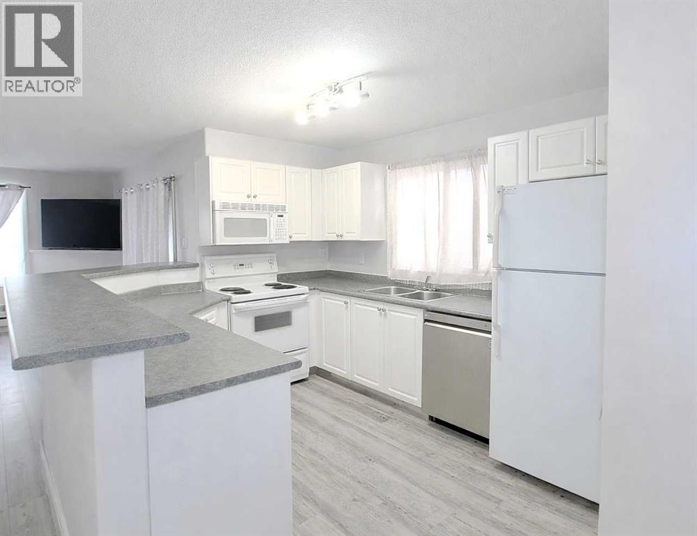 12 Ironside Street, Red Deer