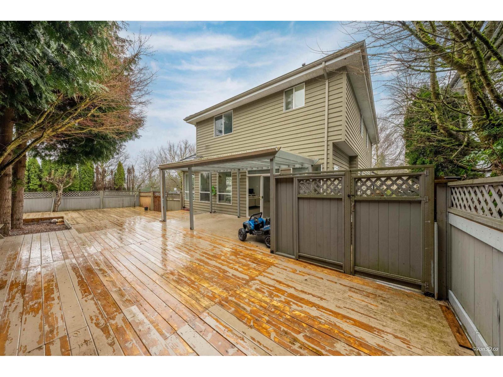 15649 ROSEMARY HEIGHTS CRESCENT, Surrey