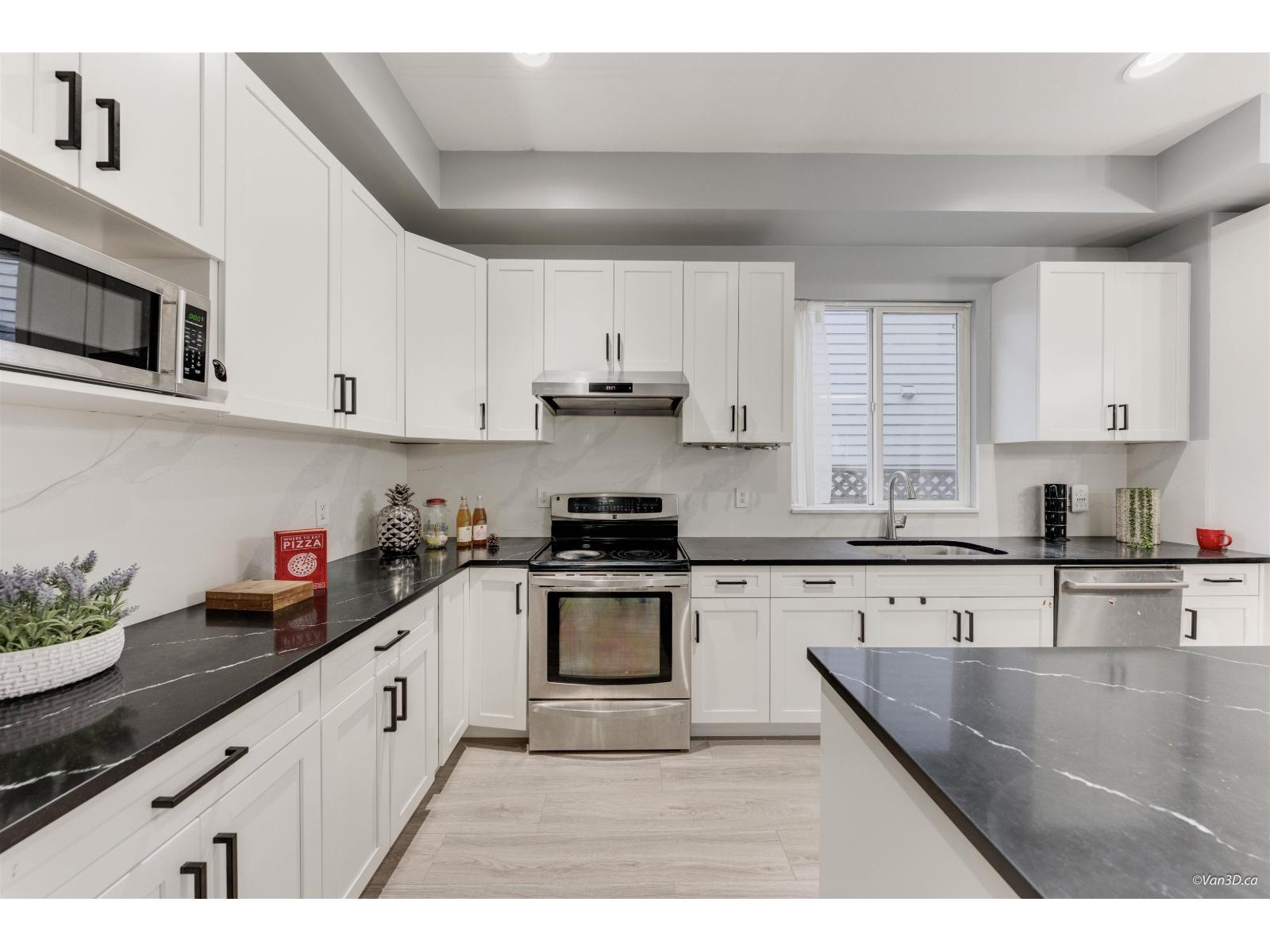 15649 ROSEMARY HEIGHTS CRESCENT, Surrey