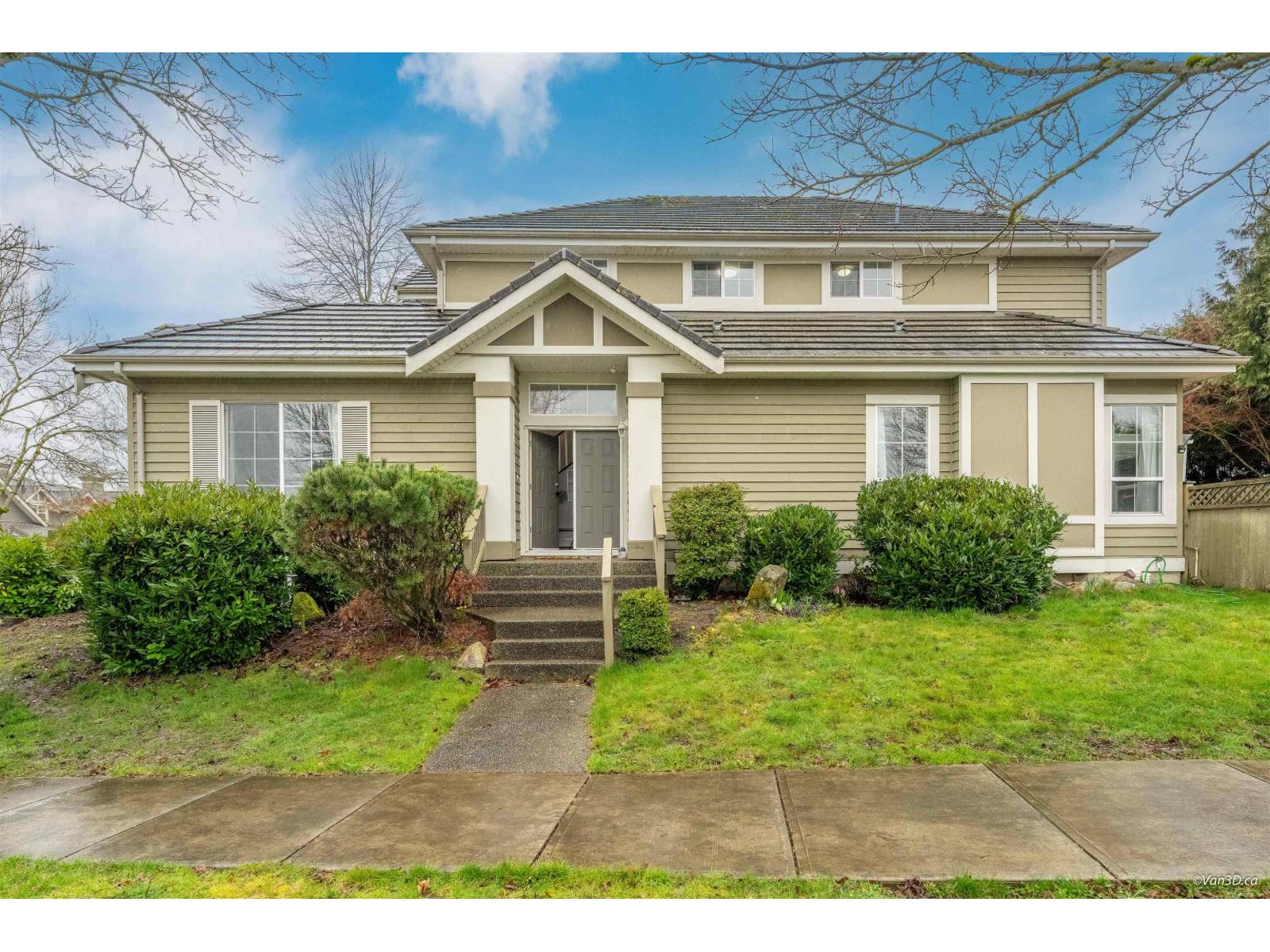 15649 ROSEMARY HEIGHTS Crescent - photo 2