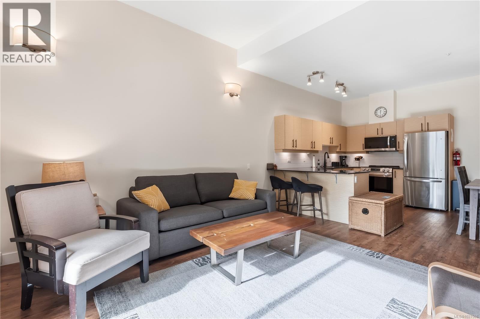 13 203 Boardwalk Blvd, Ucluelet