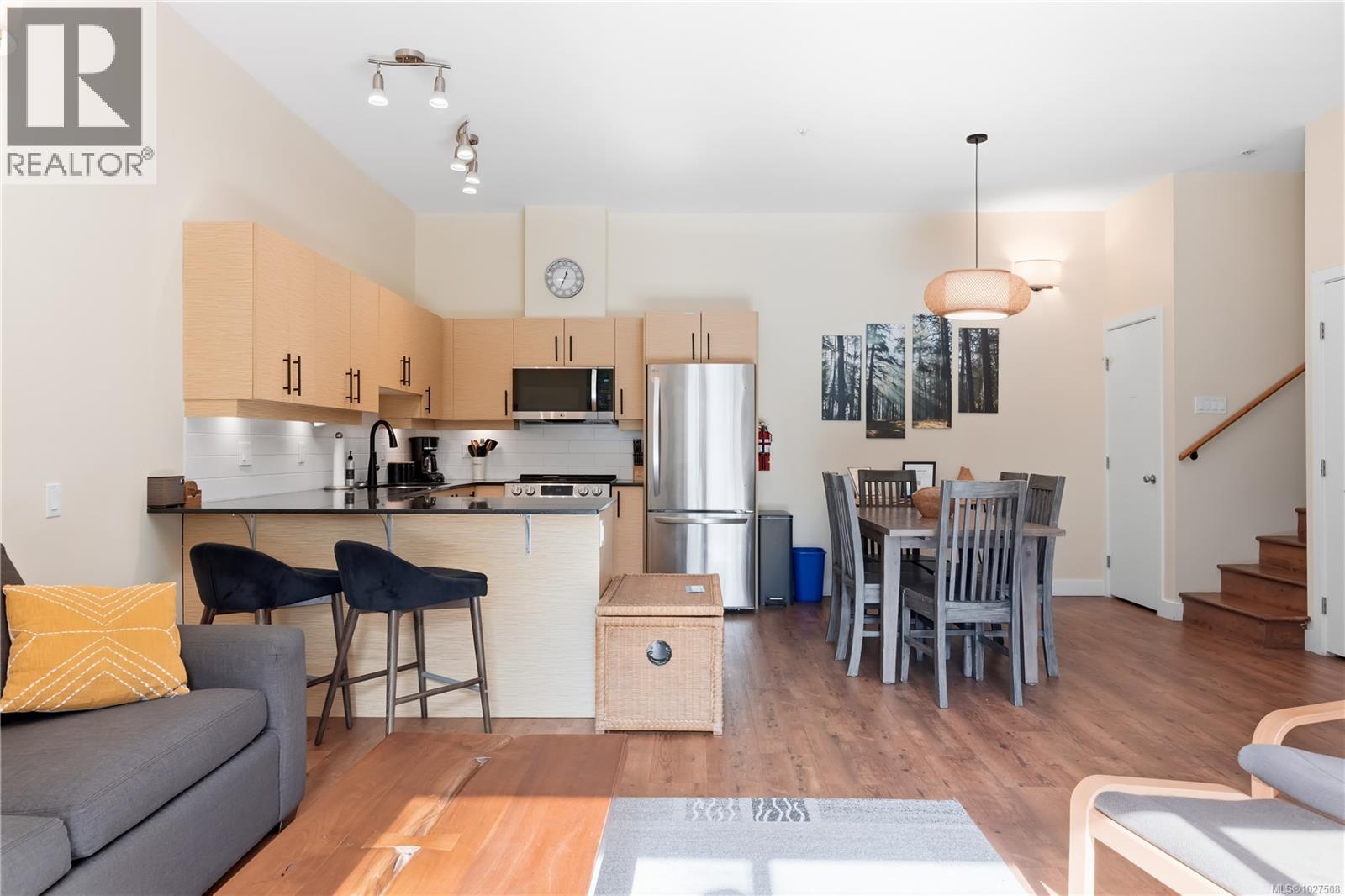 #13 203 Boardwalk Blvd - 20