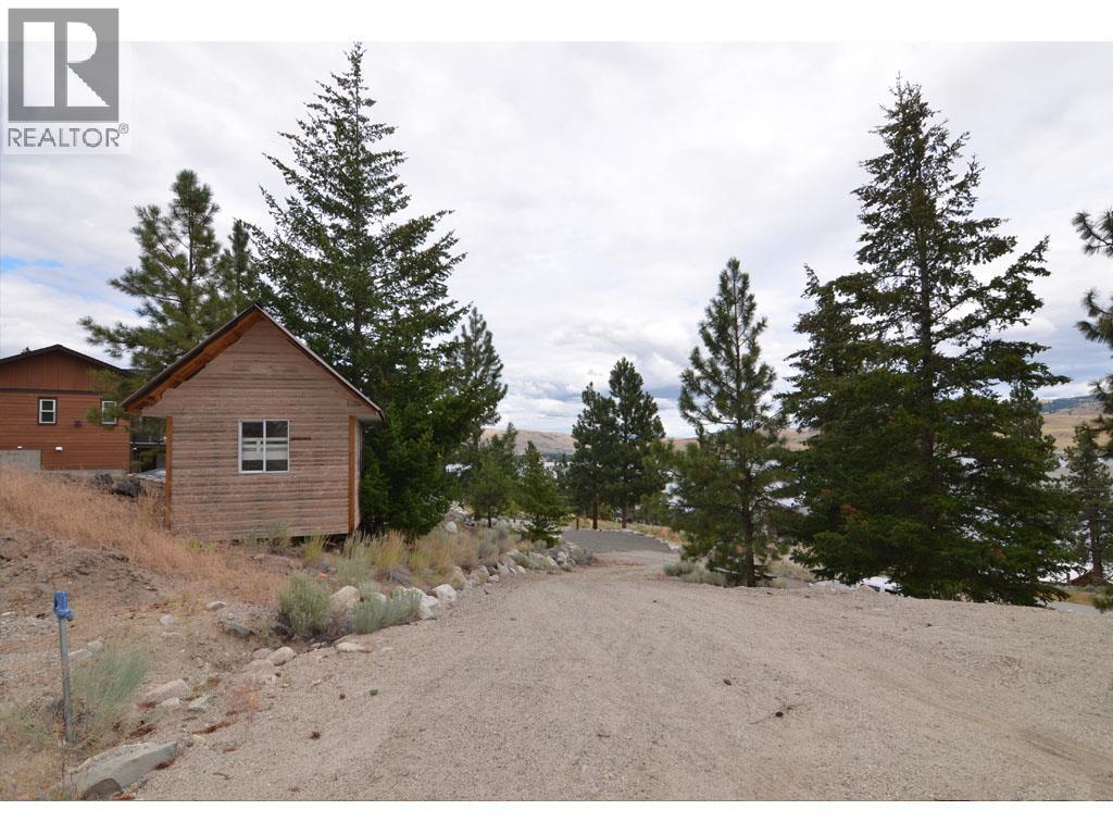 6481 Monck Park Road - 6