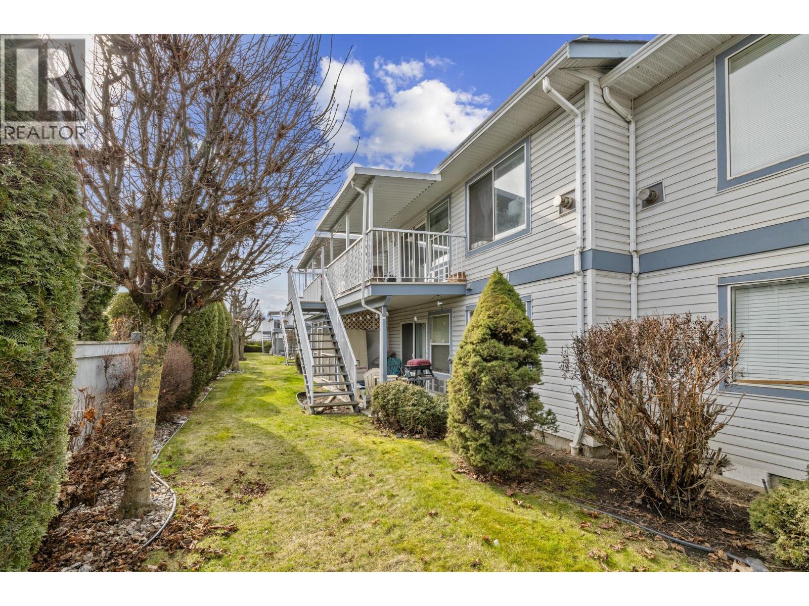 #36 4740 20 Street - 20