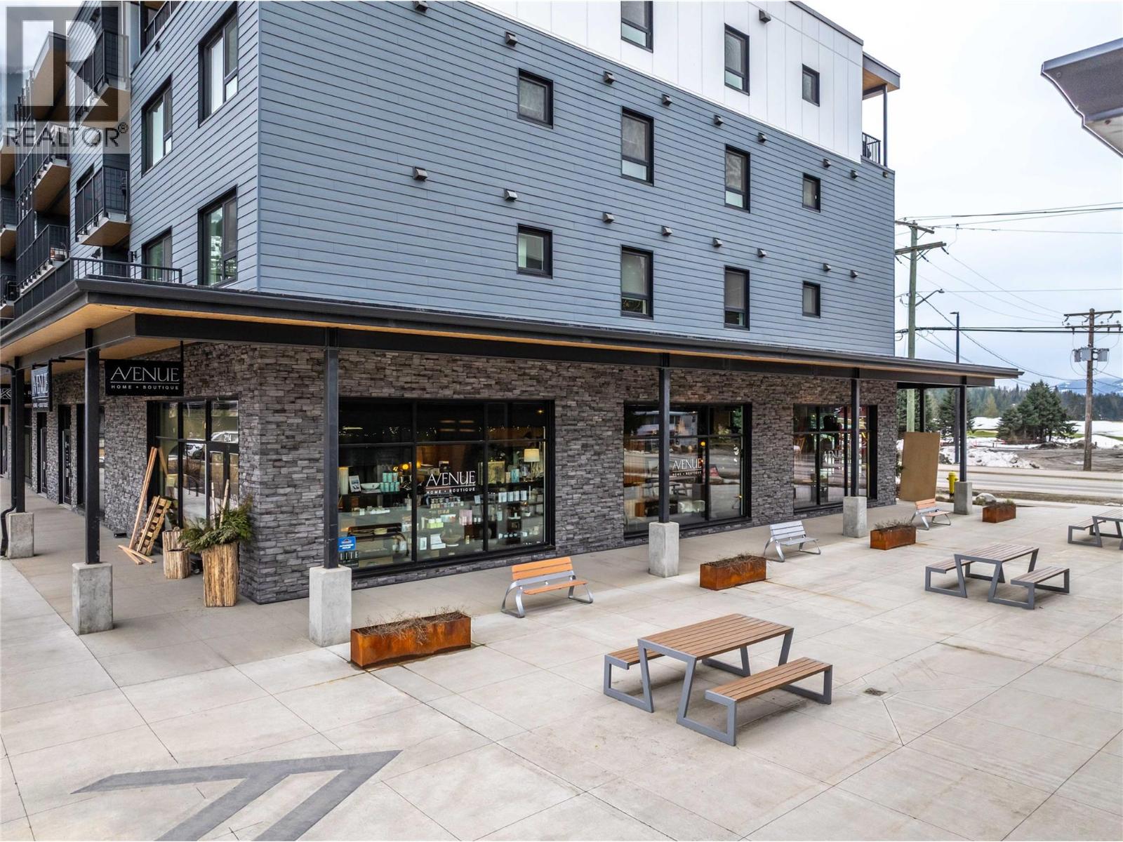 1701 Coursier Avenue Unit# 2211, Revelstoke