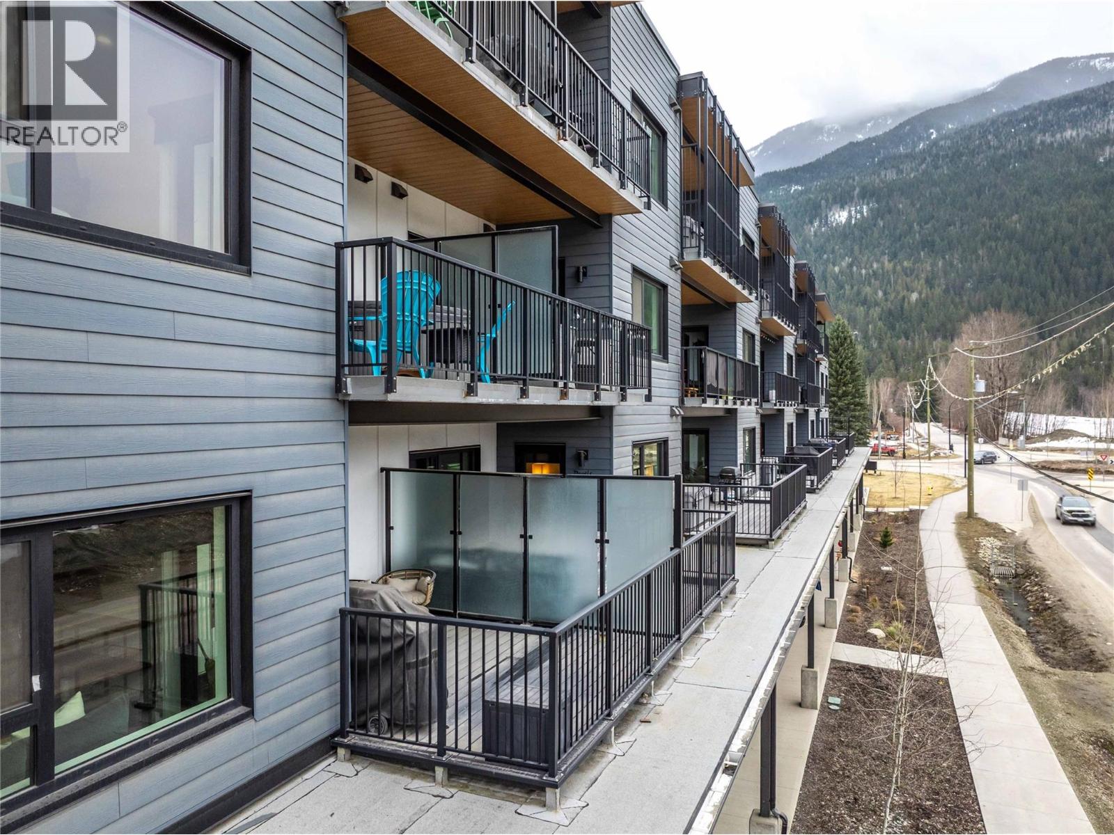 1701 Coursier Avenue Unit# 2211, Revelstoke