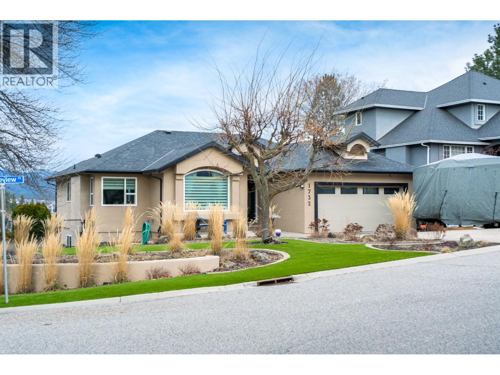 1732 Spruceview Court, Kelowna