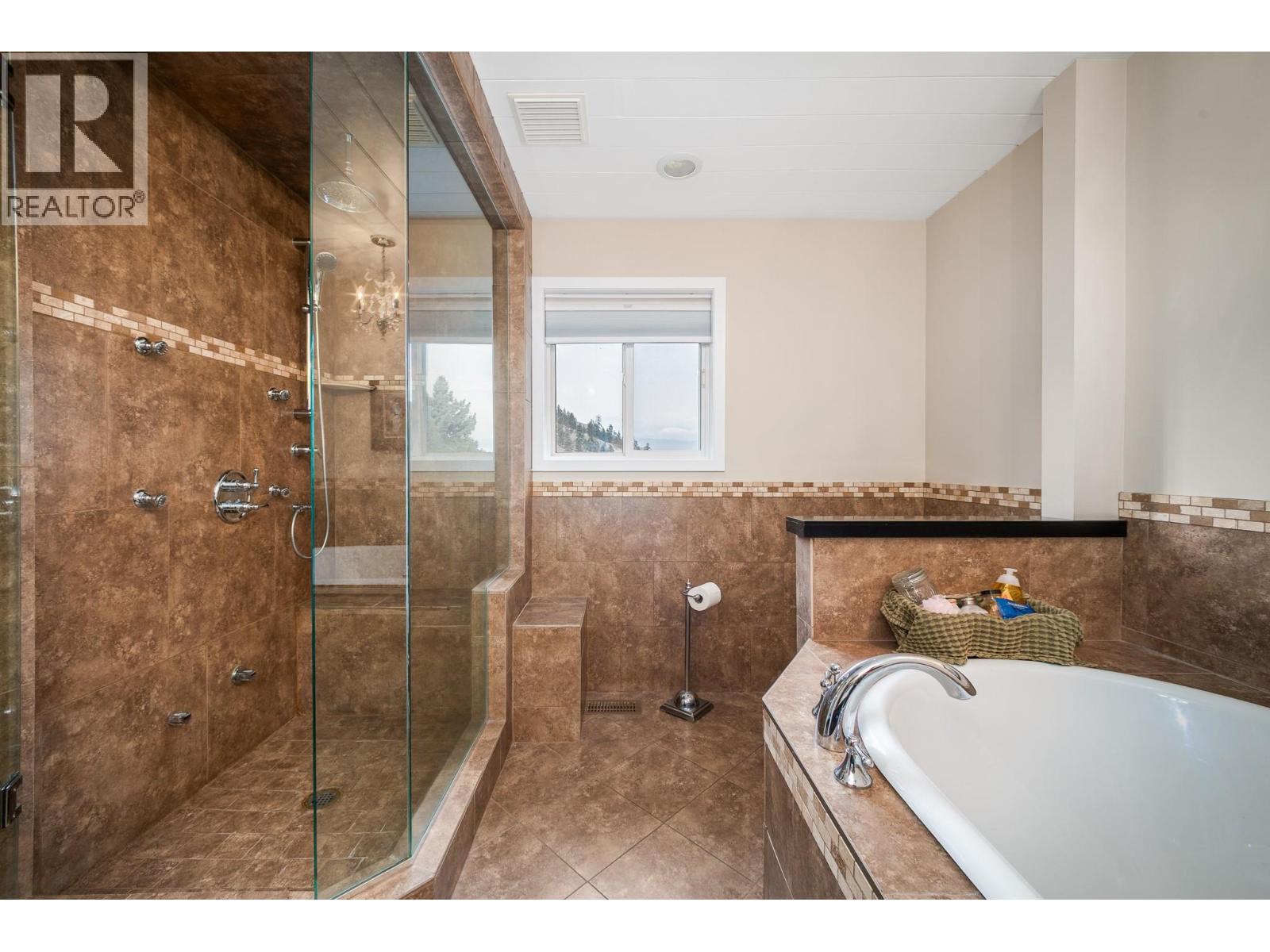 1732 Spruceview Court, Kelowna
