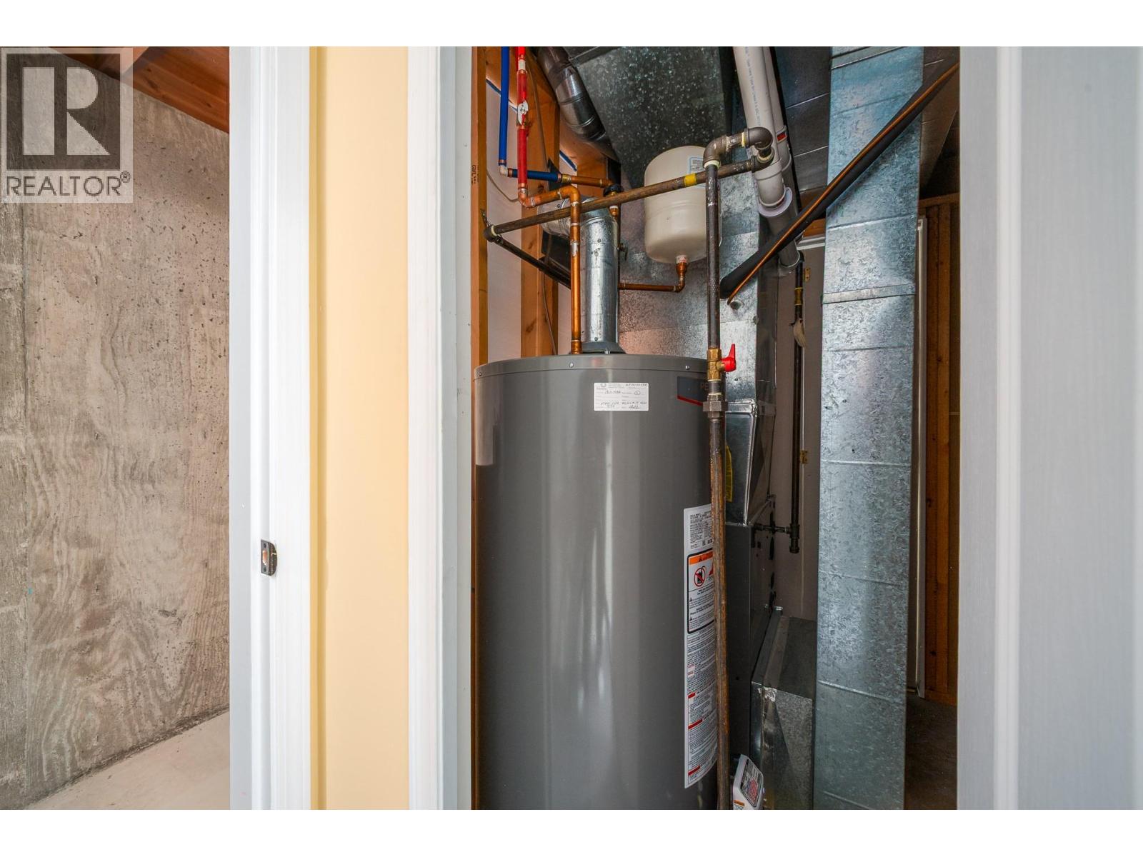 1732 Spruceview Court, Kelowna