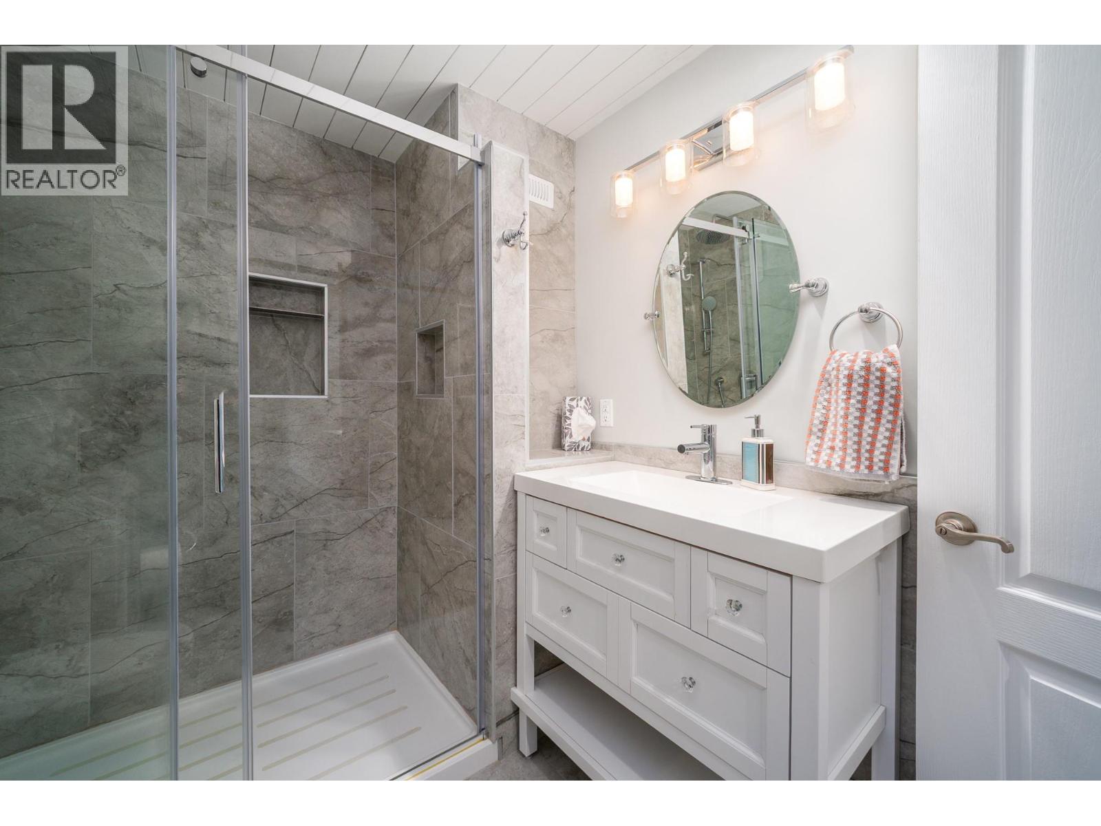 1732 Spruceview Court, Kelowna