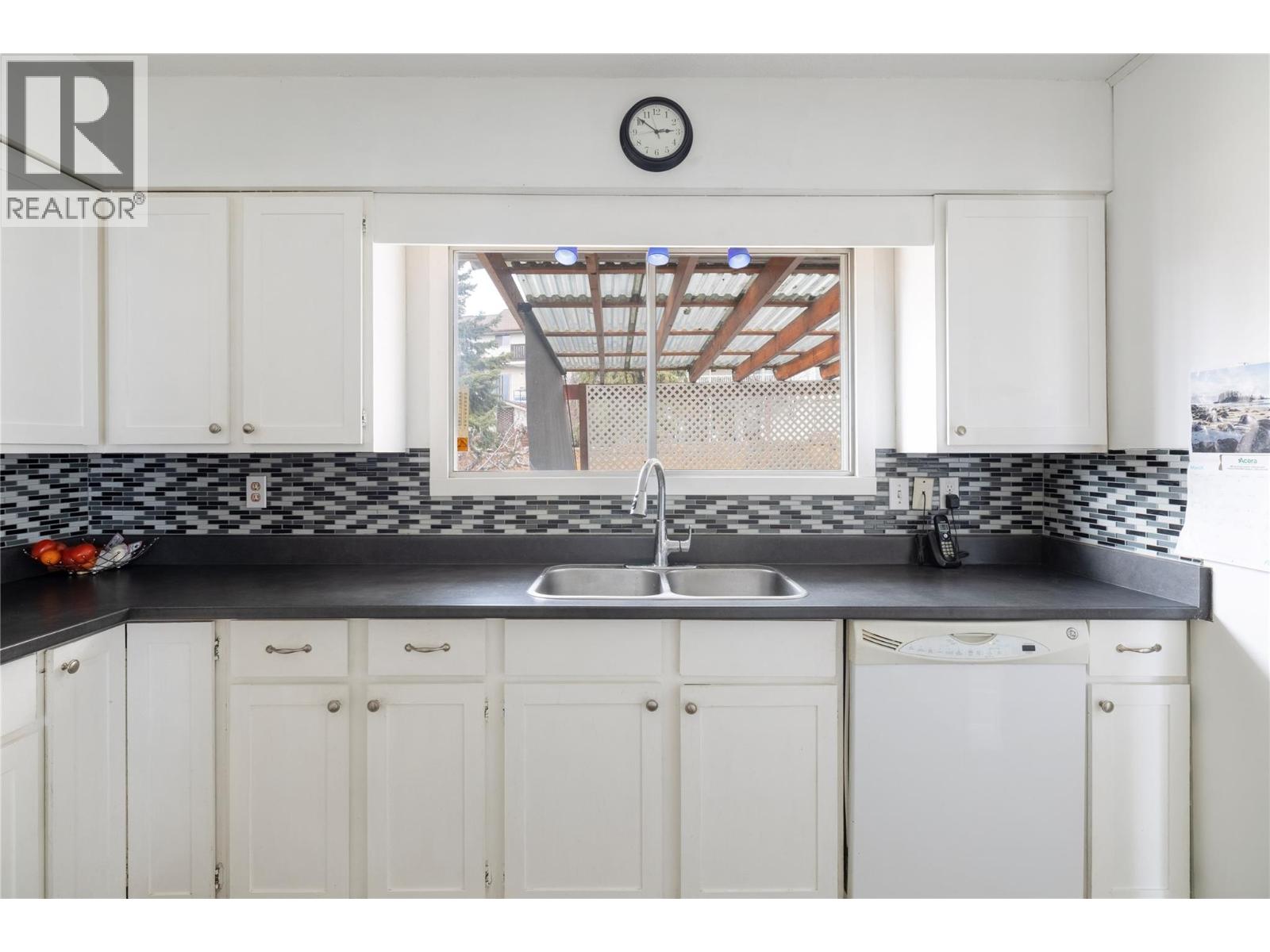 1203 25 Avenue, Vernon