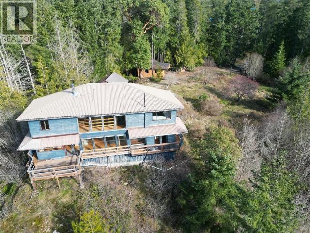 2005 RALPH ROAD, Powell River