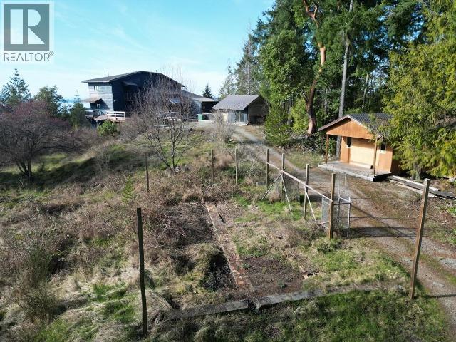 2005 RALPH ROAD, Powell River