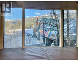 Week 9 902-4293 Mountain Square, Whistler, BC V8E1B8 Photo 11