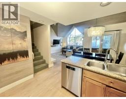 Week 9 902-4293 Mountain Square, Whistler, BC V8E1B8 Photo 9