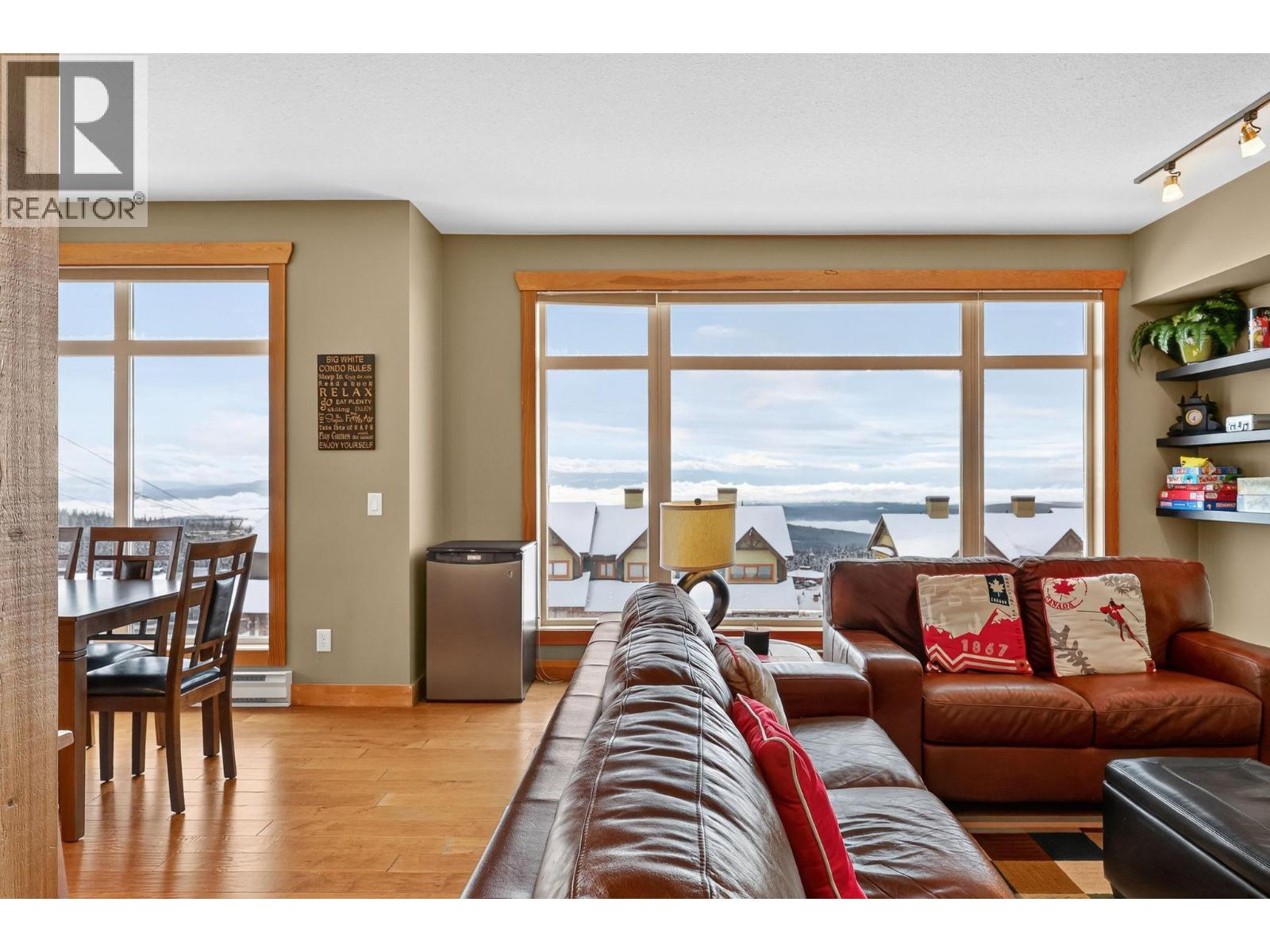 315 Whitehorse Lane Unit# 203, Big White