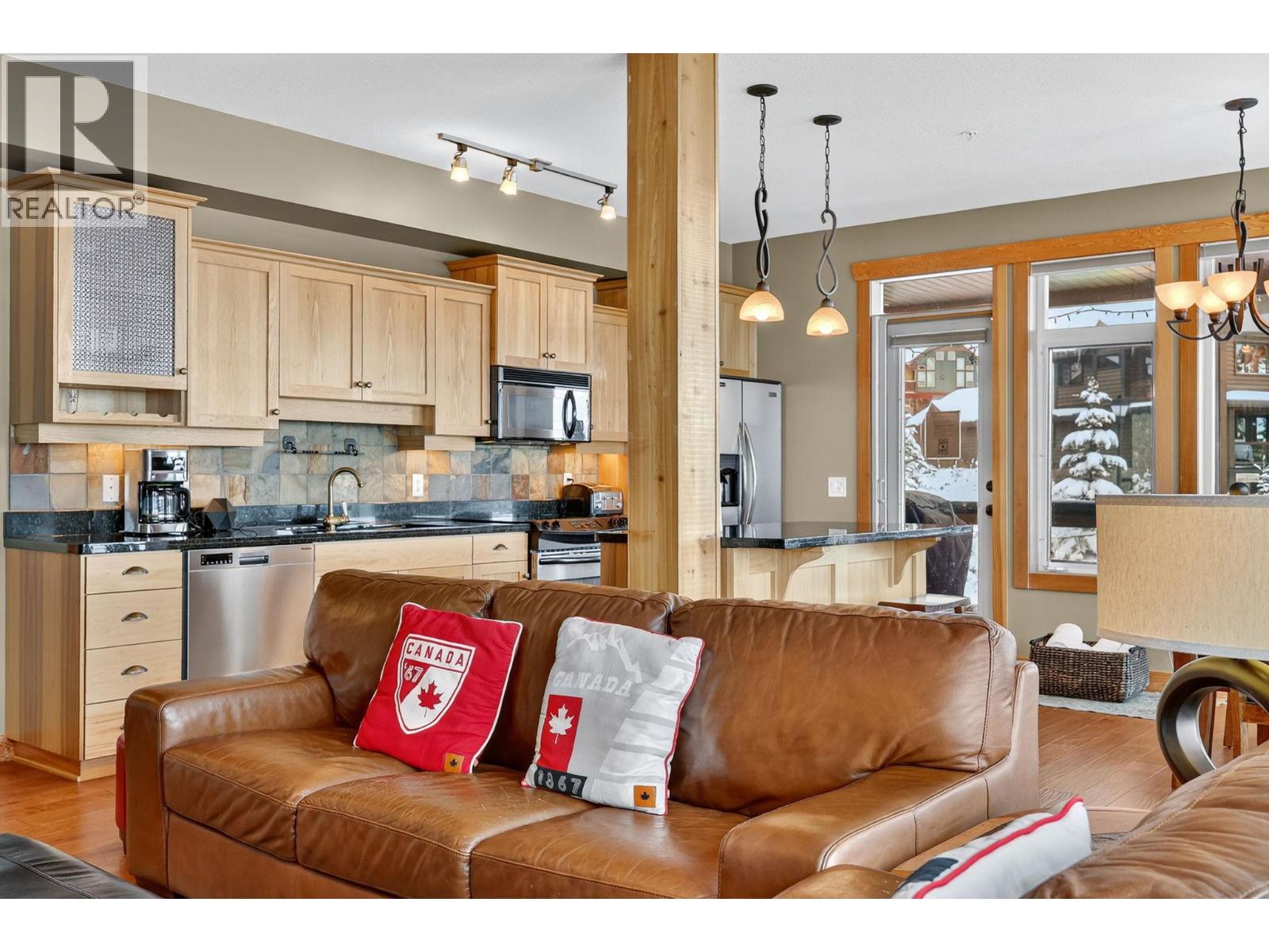 315 Whitehorse Lane Unit# 203, Big White