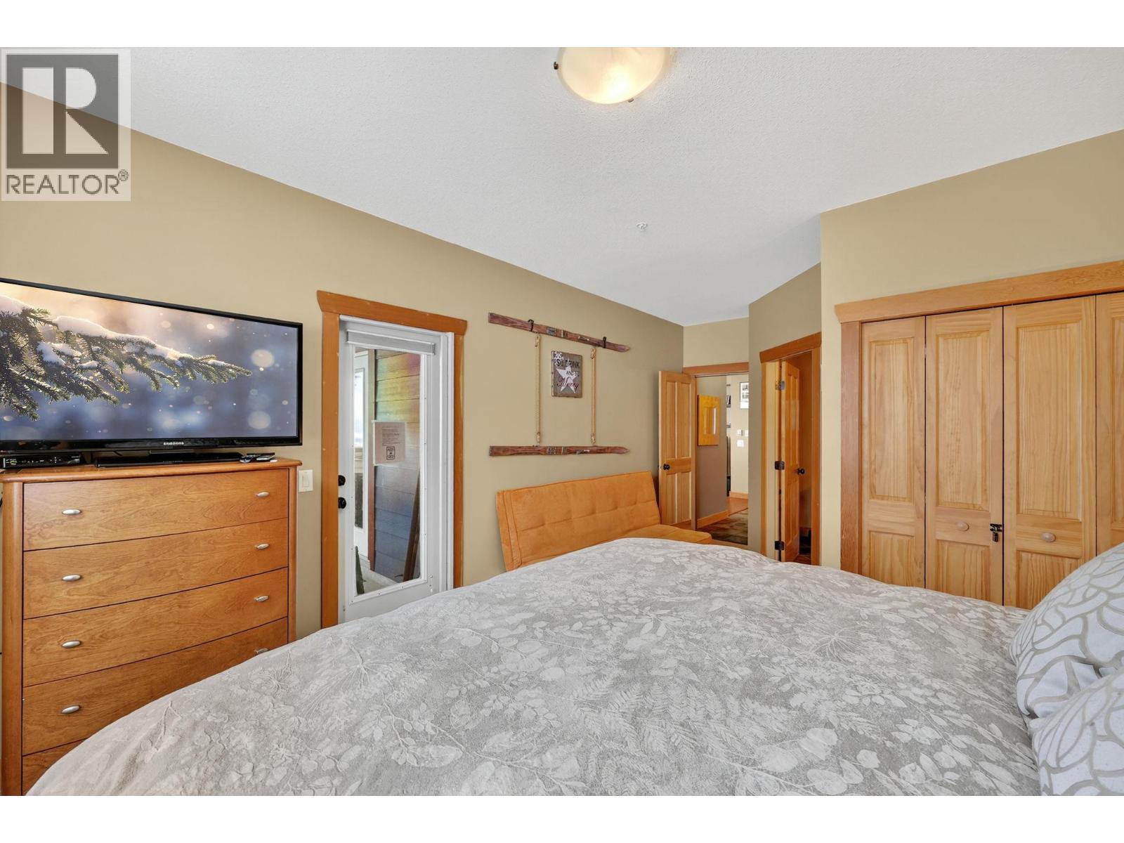 #203 315 Whitehorse Lane - 30
