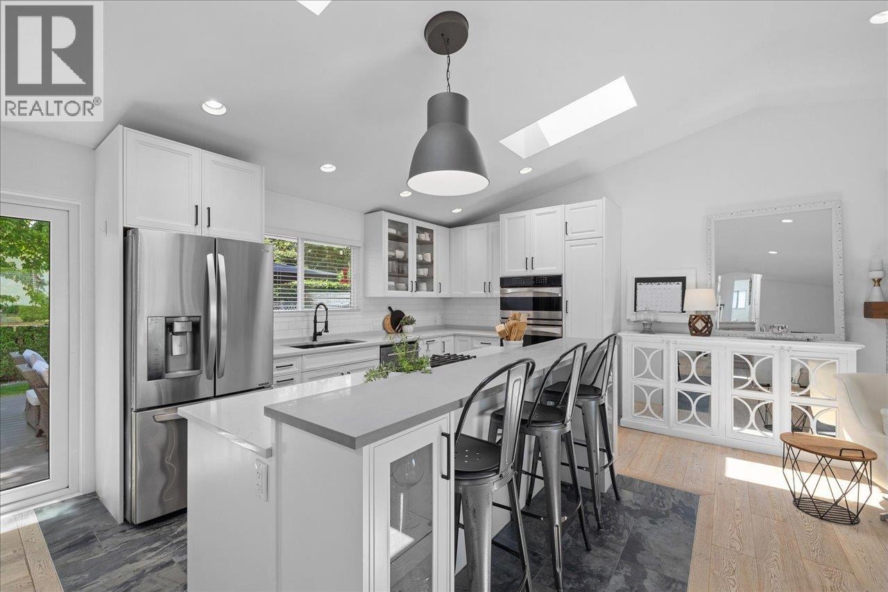 4934 12 Avenue, Delta