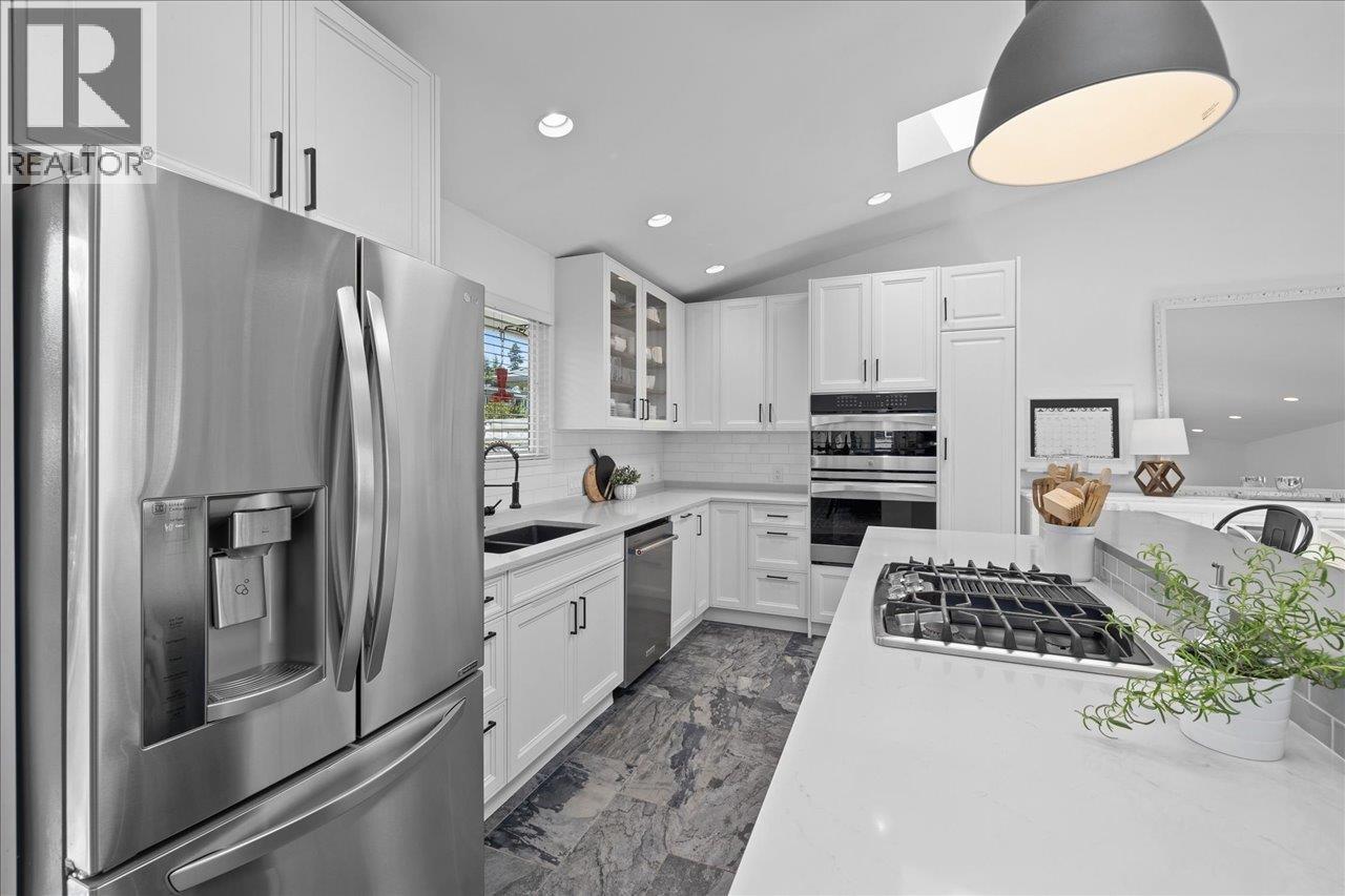 4934 12 Avenue, Delta