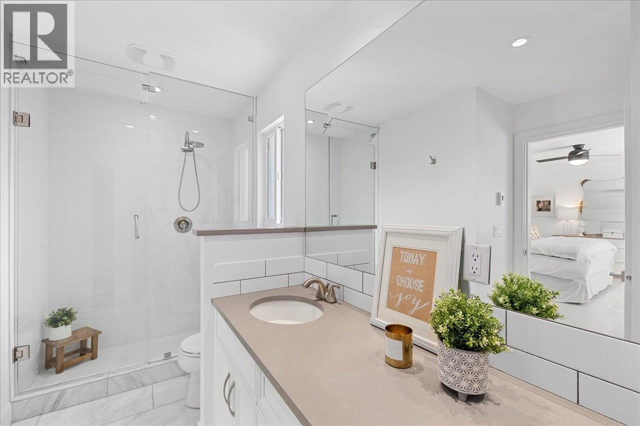 4934 12 Avenue, Delta