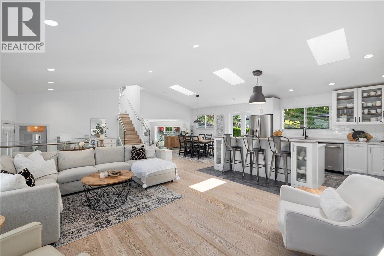 4934 12 Avenue, Delta