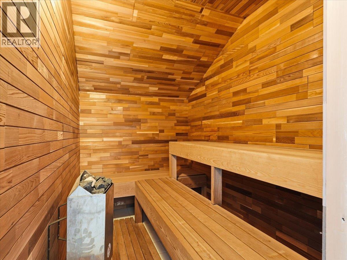 1260 SEYMOUR BOULEVARD, North Vancouver