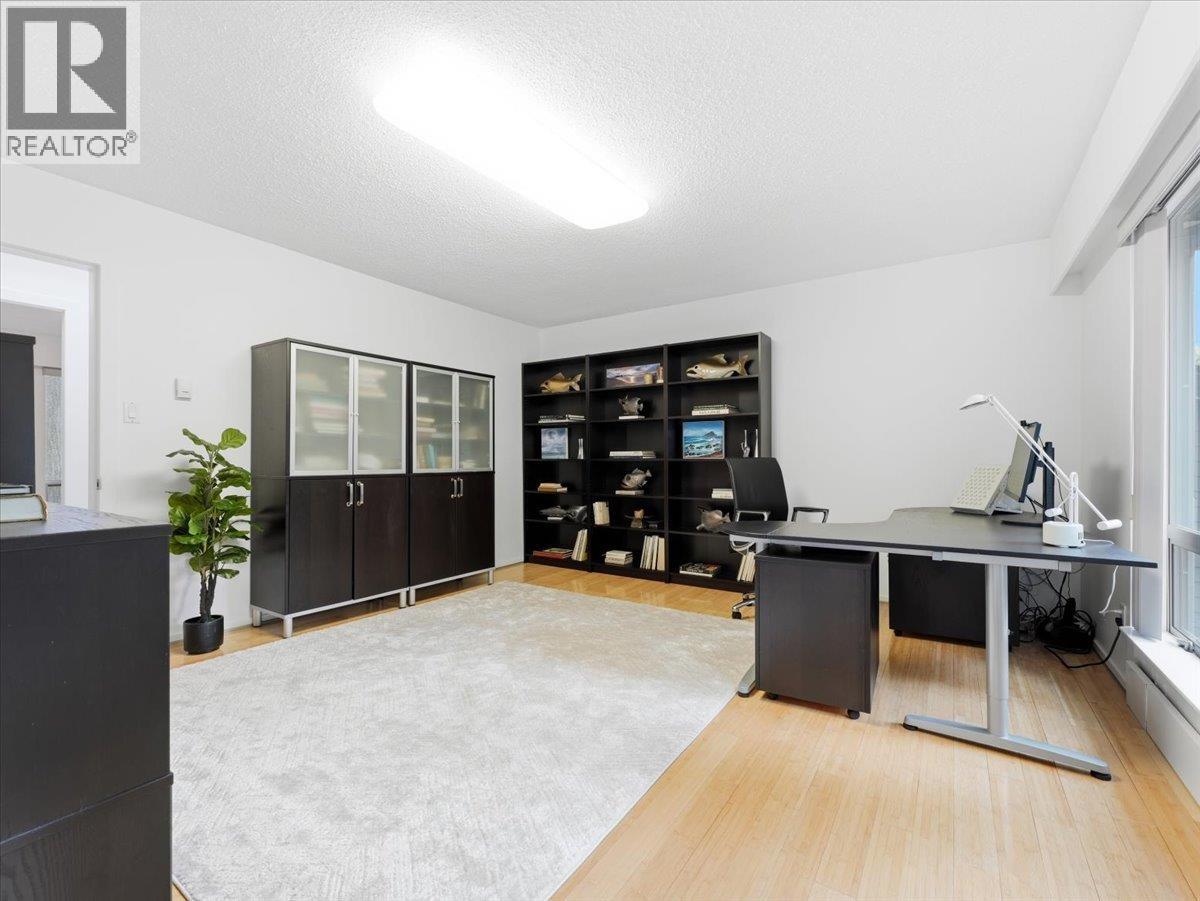 1260 SEYMOUR BOULEVARD, North Vancouver