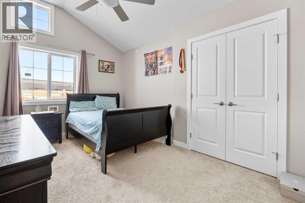 Single Family House for Sale in  Saddlebrook Drive NE Saddle Ridge Calgary 