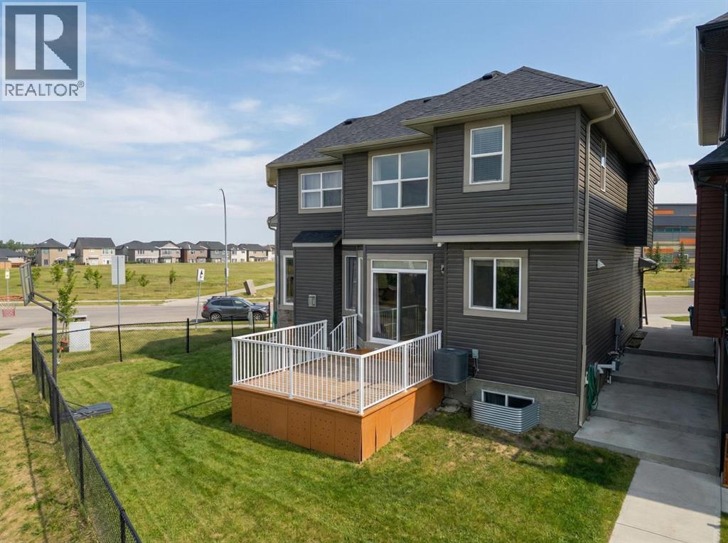 Single Family House for Sale in  Saddlebrook Drive NE Saddle Ridge Calgary 