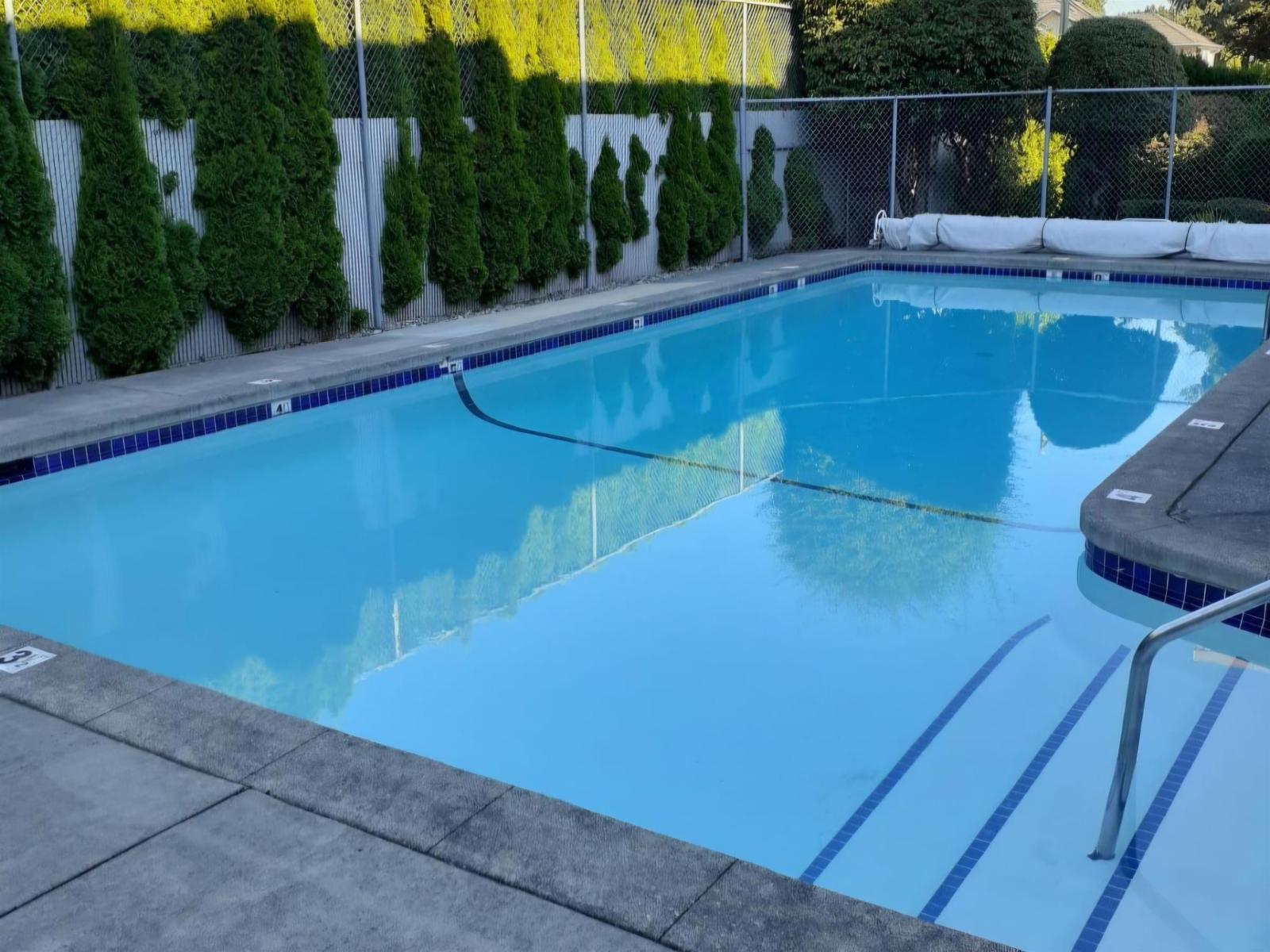 #325-11806 88 Avenue, Delta