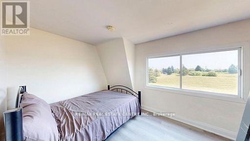 4036 LAKESHORE ROAD - 22