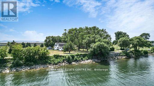 4036 LAKESHORE ROAD - 30