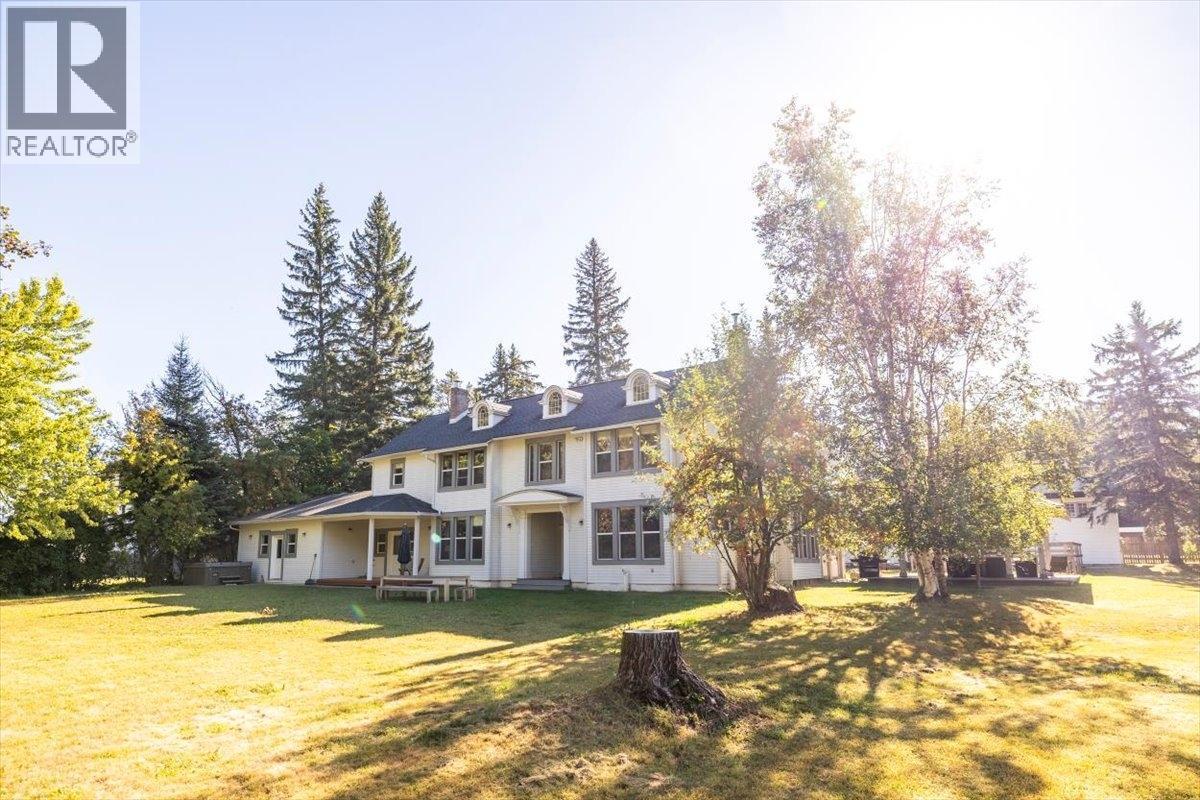 9 PARK Crescent - 19