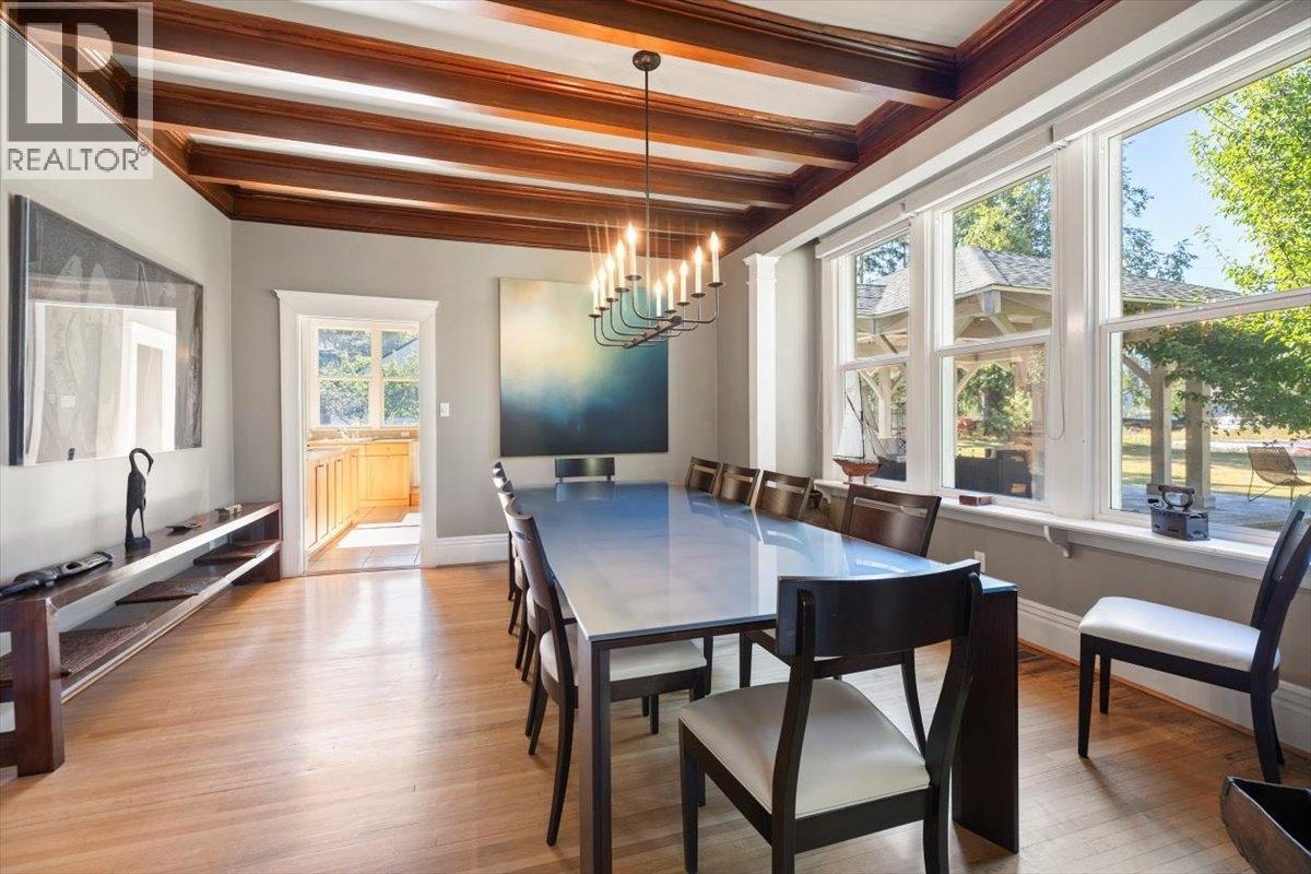 9 PARK Crescent - 42