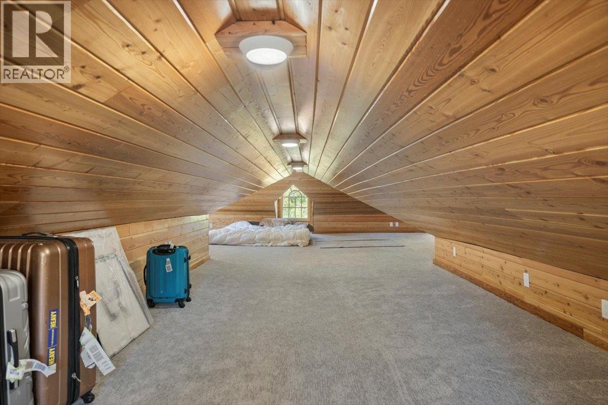 9 PARK CRESCENT - 87