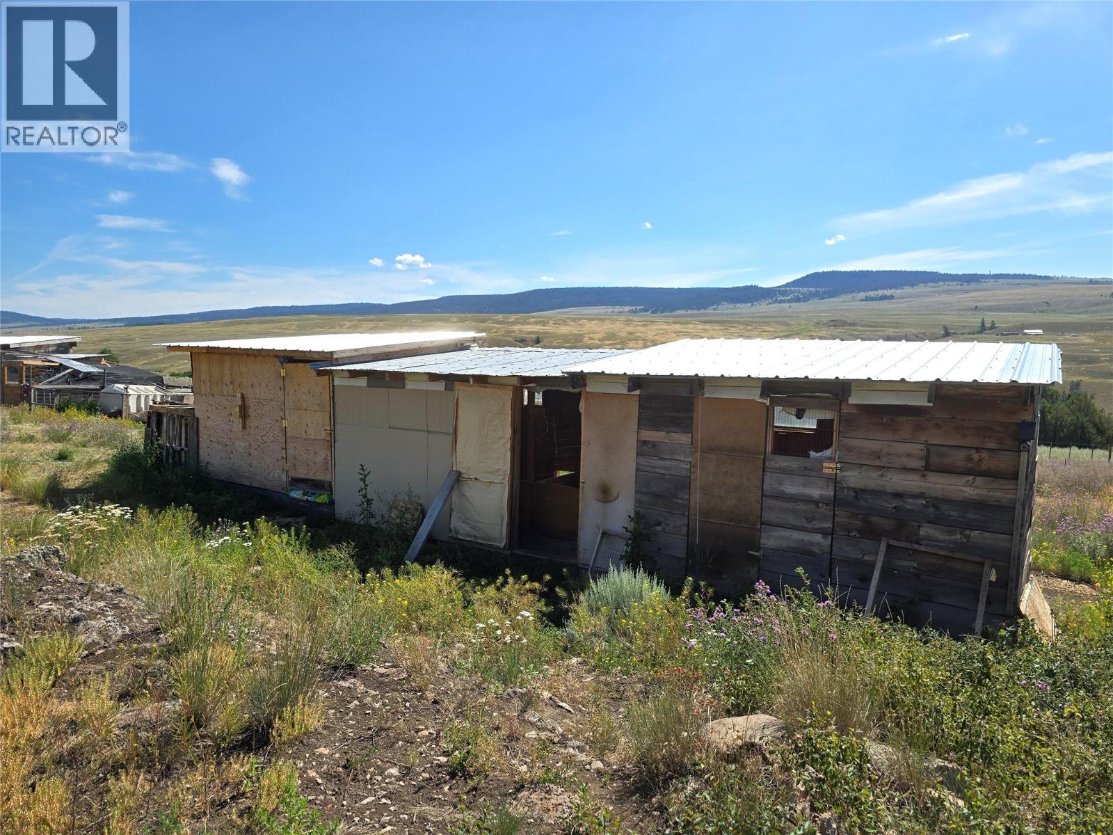 7145 PRINCETON KAMLOOPS 5A Highway - 32