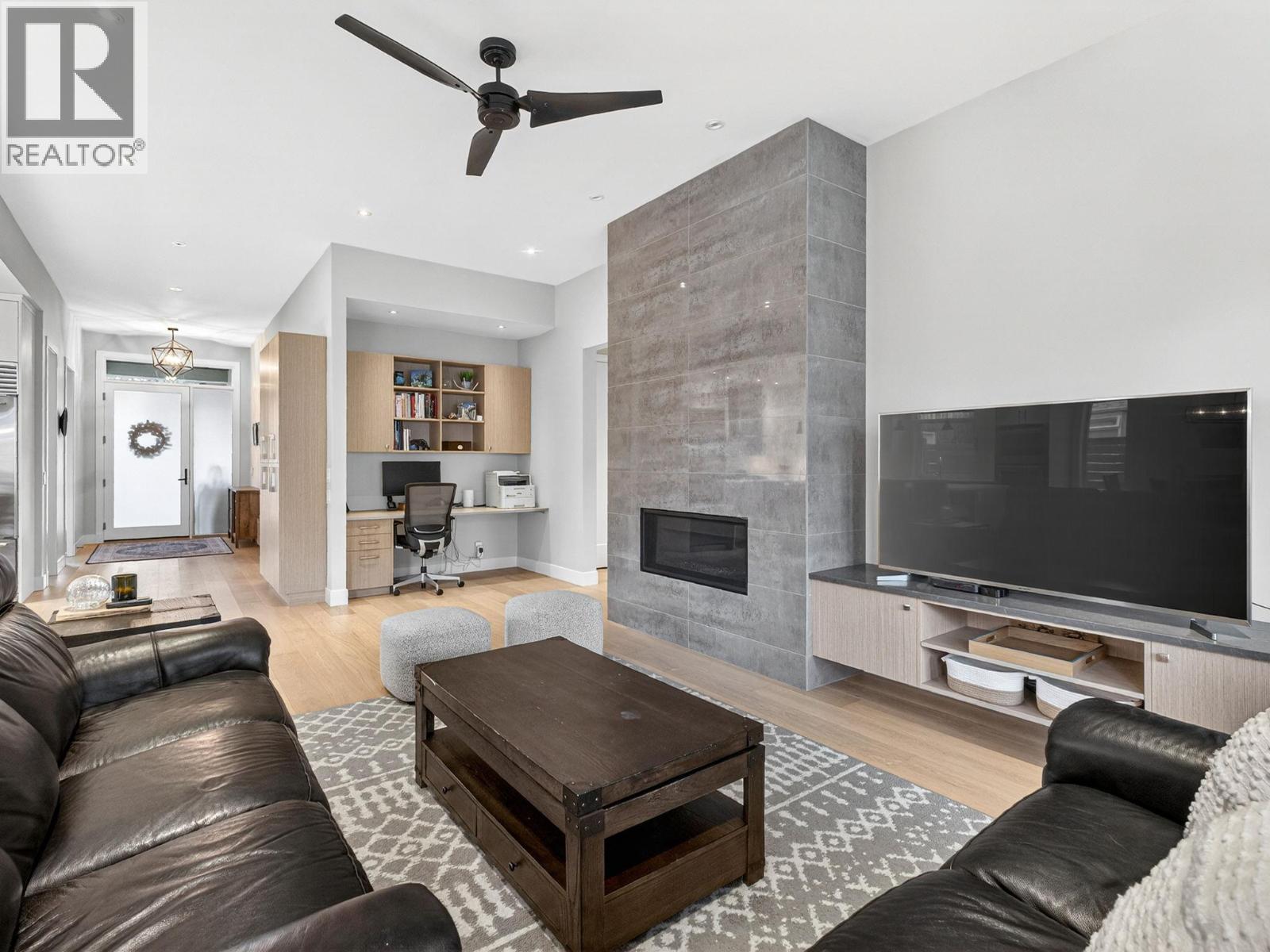 4579 Anhalt Road, Kelowna